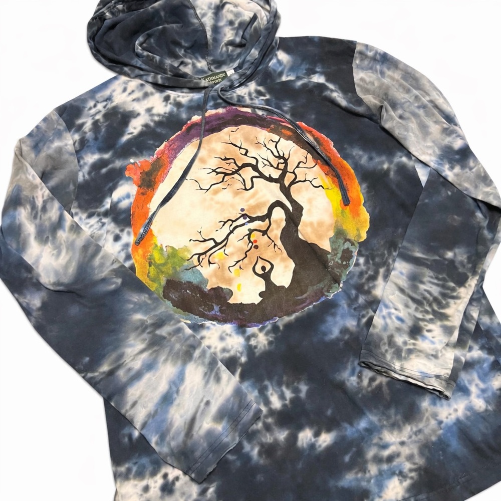 Women’s Kathmandu Artsy Tie-Dye Hoodie with intricate Tree of Life Size L
